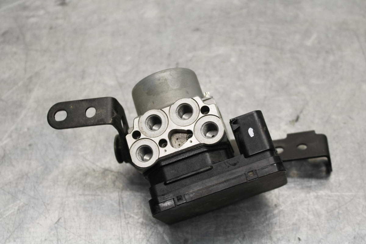 20 KAWASAKI Z400 ER400 ABS ABS PUMP UNIT MODULE BB586