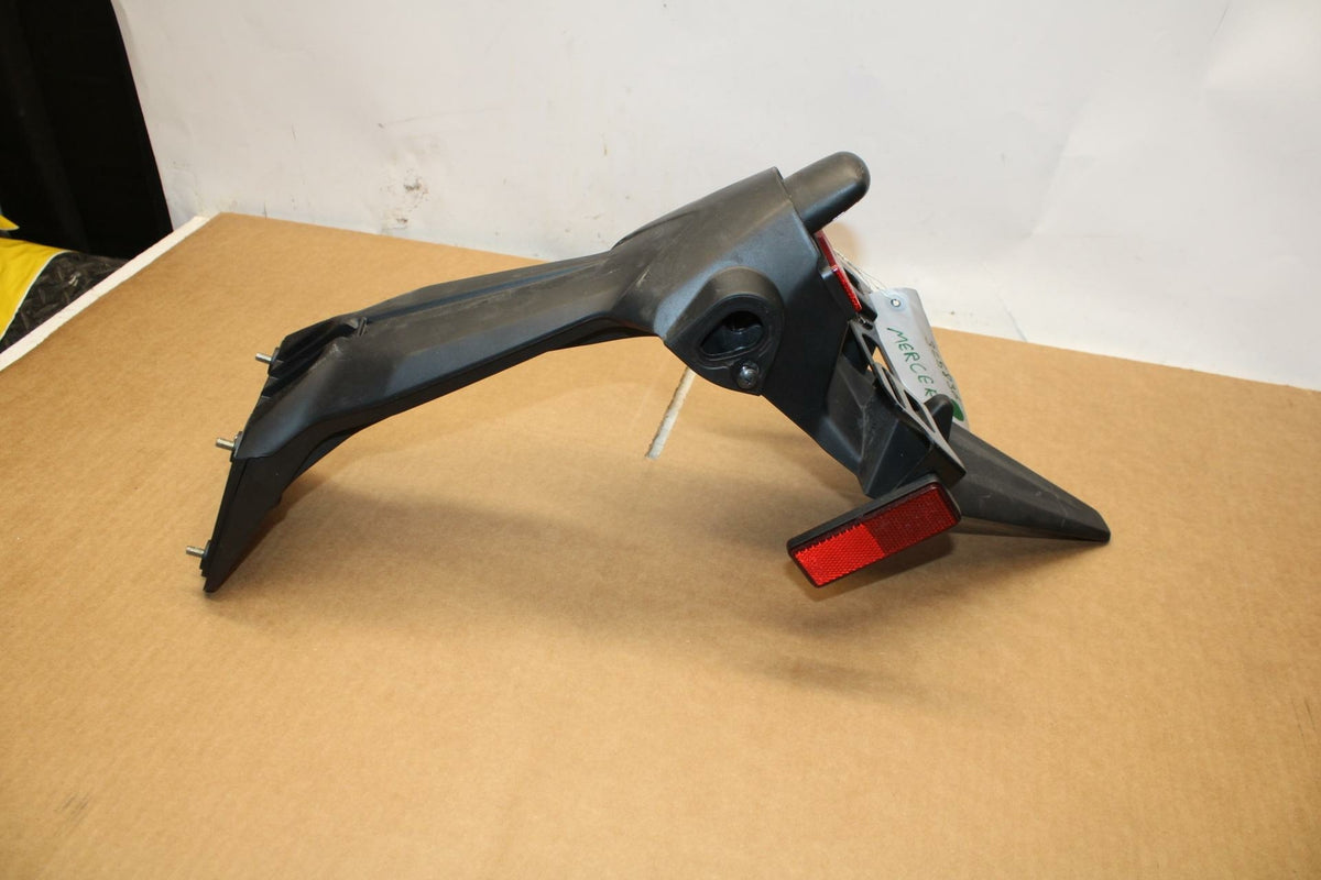 19-21 YAMAHA YZF R3 REAR BACK FENDER MUD GUARD BB378