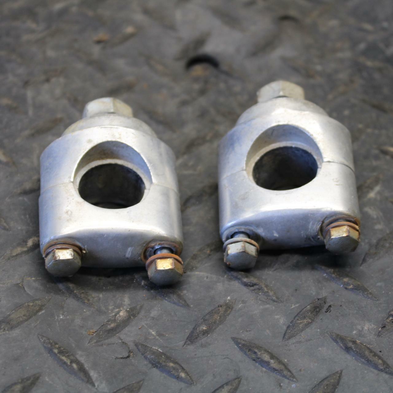 71 YAMAHA L5 HANDLEBAR RISERS BB230