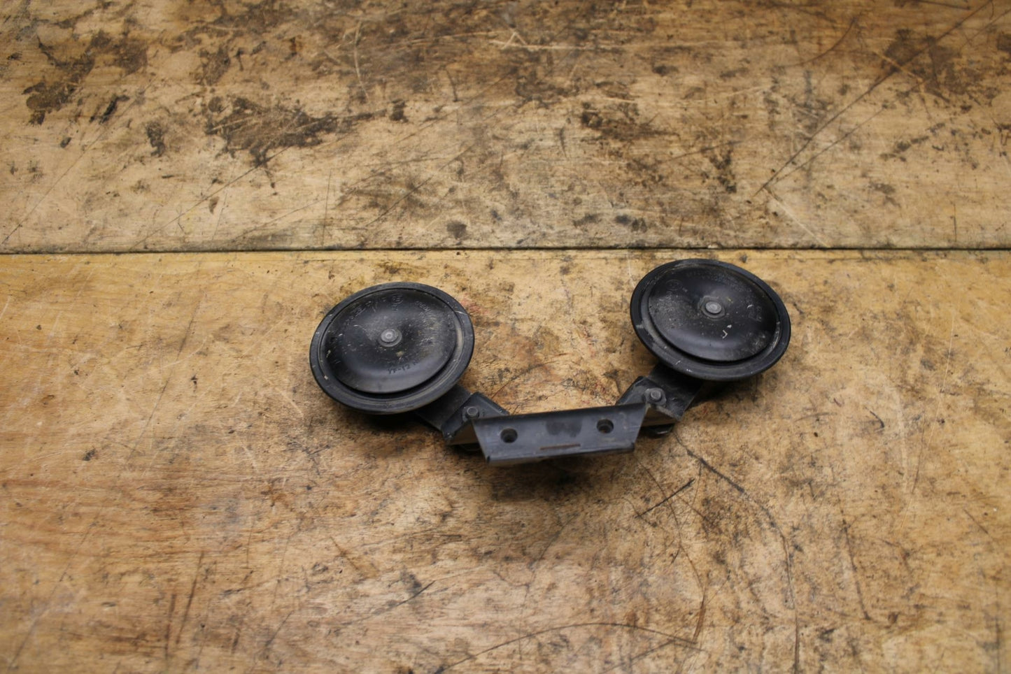 05-08 KAWASAKI VULCAN 1500 VN1500N CLASSIC HORN SIGNAL BB343