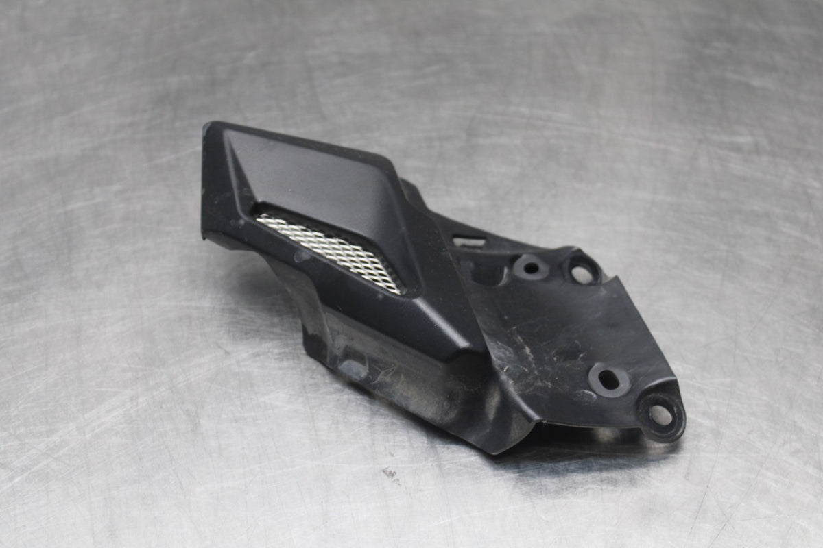 12 TRIUMPH STREET TRIPLE R RIGHT FRAME SIDE COVER COWL PANEL TRIM BB914