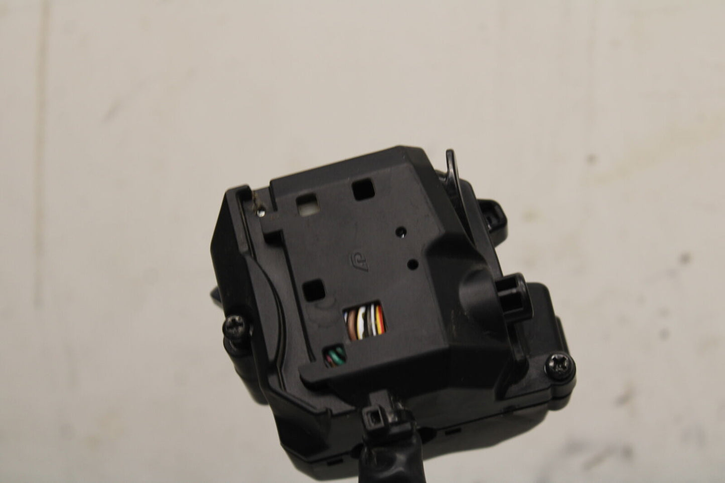 22-24 YAMAHA XSR900 LEFT CLIP ON HANDLE HORN SIGNALS SWITCH SWITCHES BB683