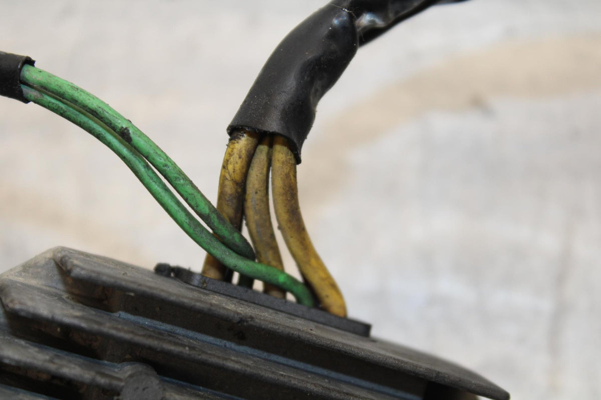 07-11 KTM  990 SUPER DUKE RECTIFIER VOLTAGE REGULATOR BB578