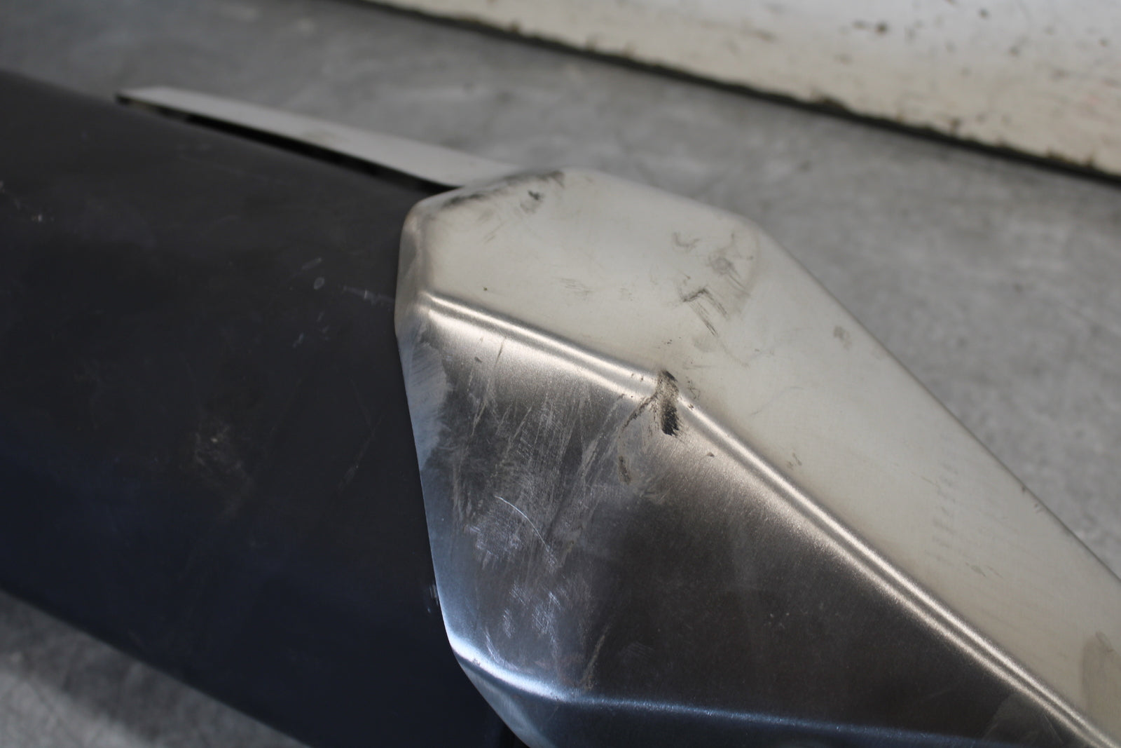 18-23 KAWASAKI NINJA 400 EXHAUST PIPE MUFFLER SLIP ON CAN SILENCER BB660