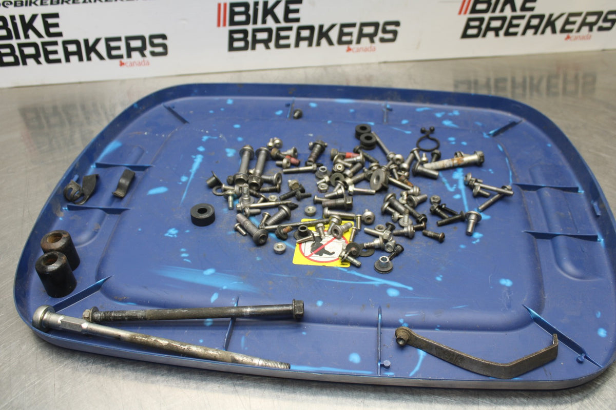 07-08 KAWASAKI NINJA ZX6R  MOUNTING BOLTS HARDWARE MOTOR SCREWS BB203