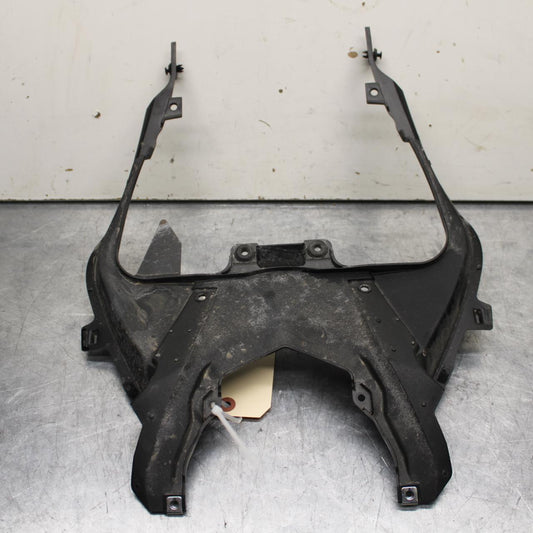 23 KAWASAKI NINJA ZX6R 636 CENTER REAR BACK TAIL FAIRING COVER TRIM COWL BB609