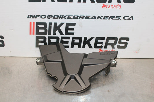 24-25 SUZUKI GSXR1000 ENGINE SPROCKET COVER BB767