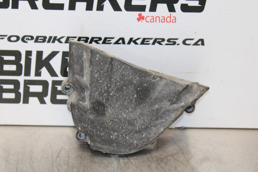 24-25 KAWASAKI NINJA ZX4R ENGINE SPROCKET COVER BB174