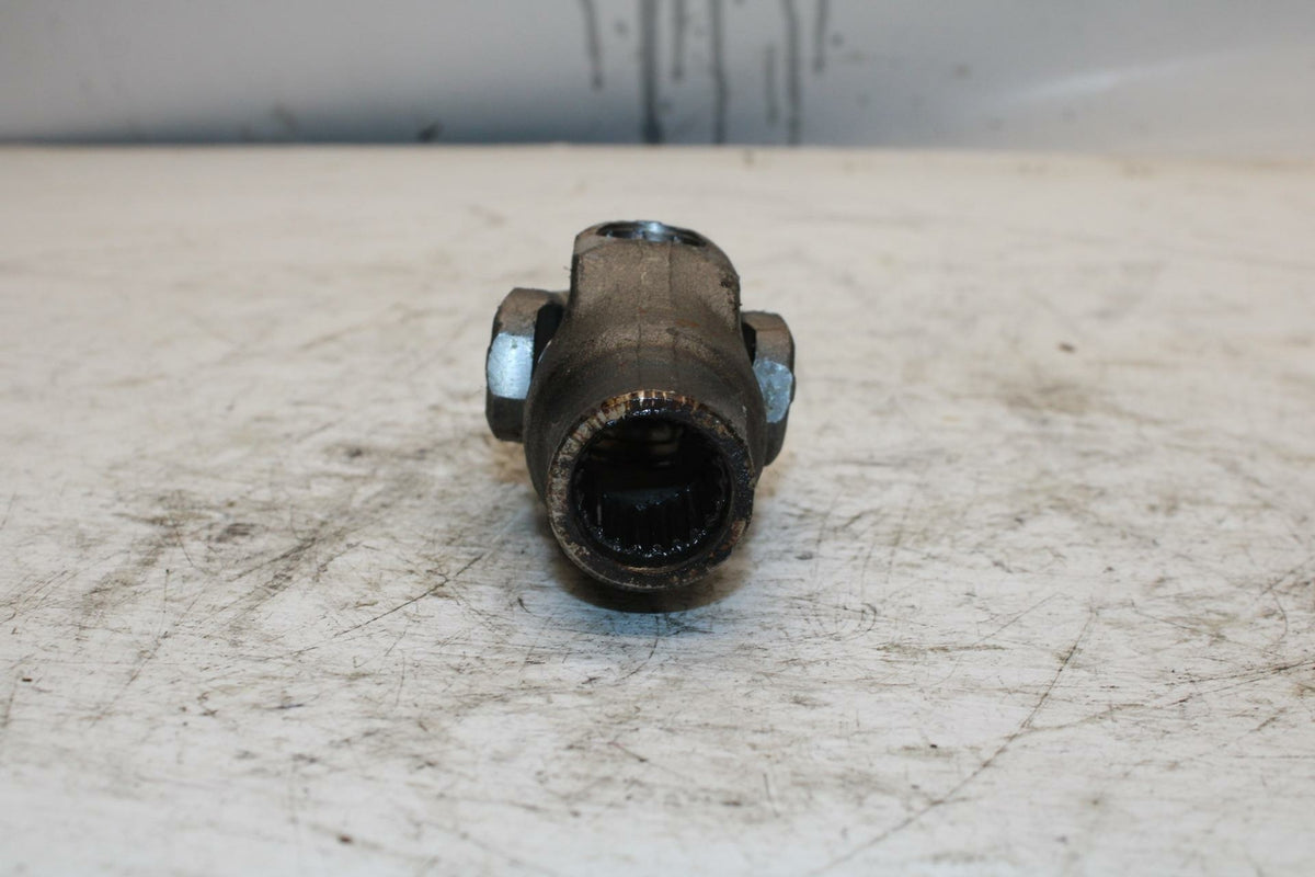 00-07 HONDA SHADOW SABRE 1100 U UNIVERSAL JOINT GEAR BB355
