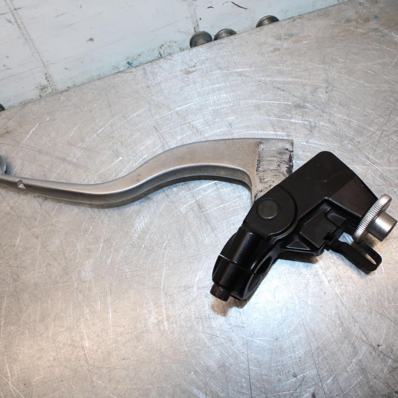 06-07 TRIUMPH DAYTONA 675 DAYTONA 675 CLUTCH PERCH MOUNT WITH LEVER  BB441