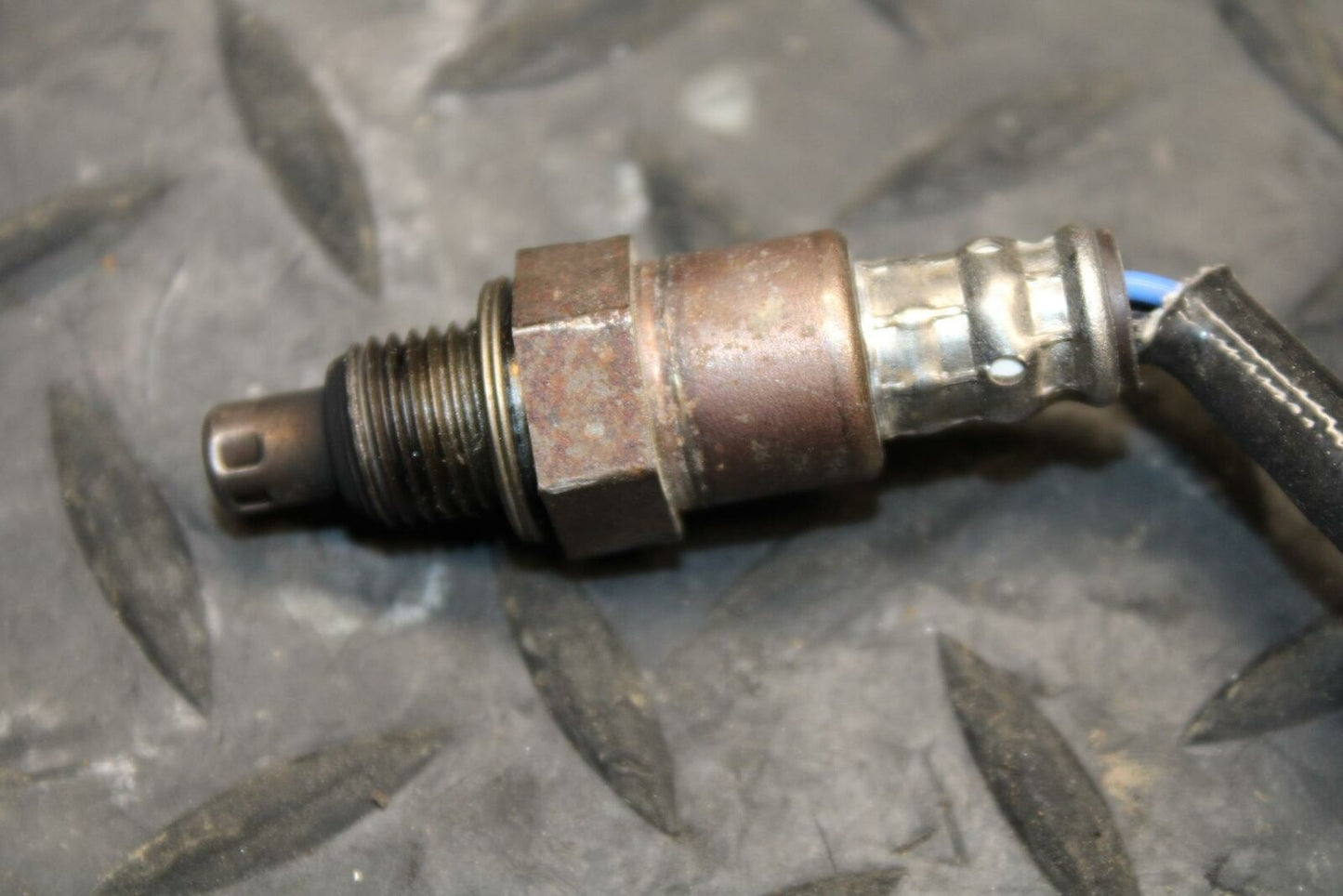 19 YAMAHA YZF R3 OXYGEN O2 EXHAUST GAS LAMBDA SENSOR BB177