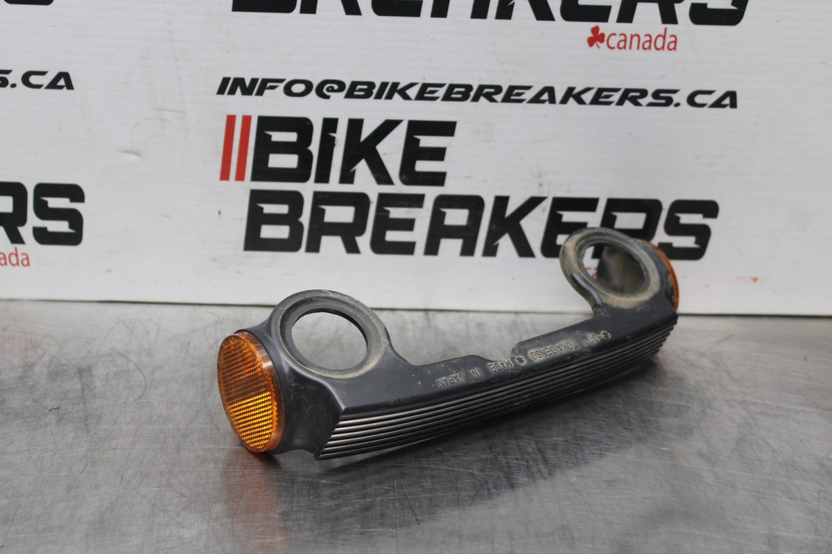 77 SUZUKI GS750 FORKS  TRIPLE TREE COVER BB779