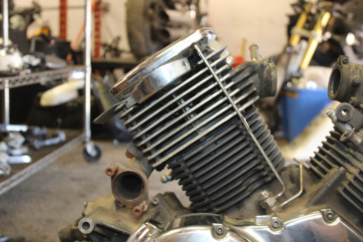08 YAMAHA V STAR 1100 XVS1100AW CLASSIC ENGINE MOTOR BB916