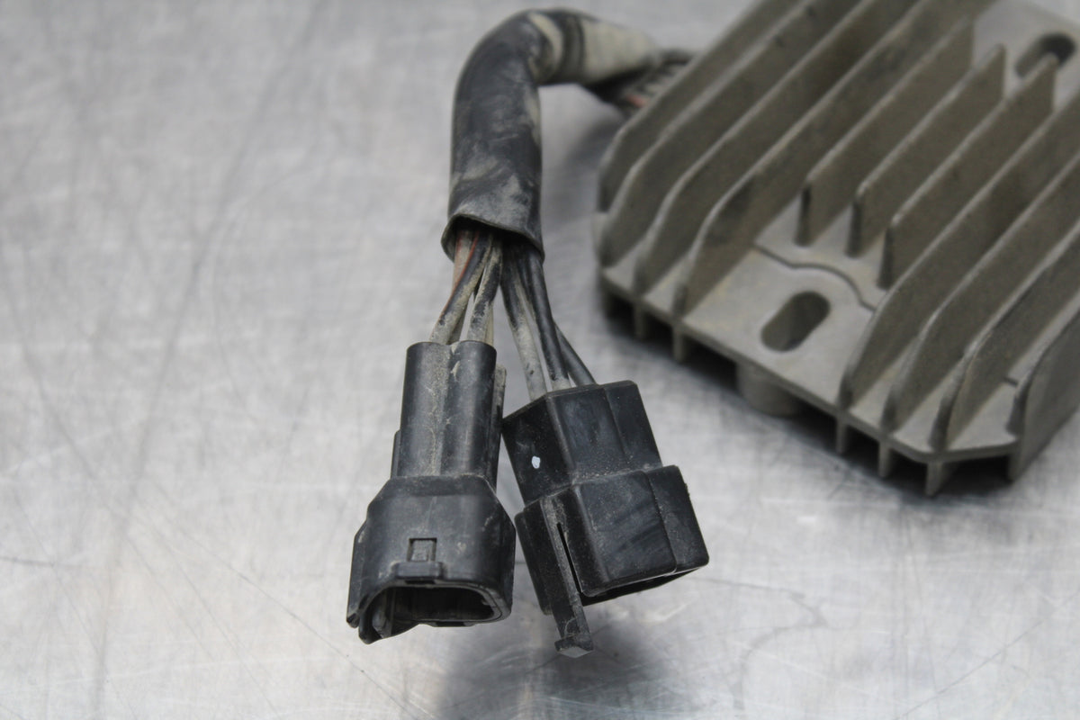 03 SUZUKI SV650S RECTIFIER VOLTAGE REGULATOR BB167