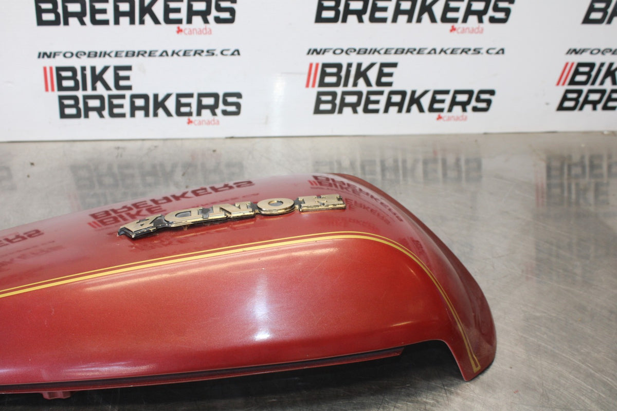76-77 HONDA GOLDWING 1000 LEFT GAS TANK CAP COVER TRIM PANELCOWL FAIRING BB171