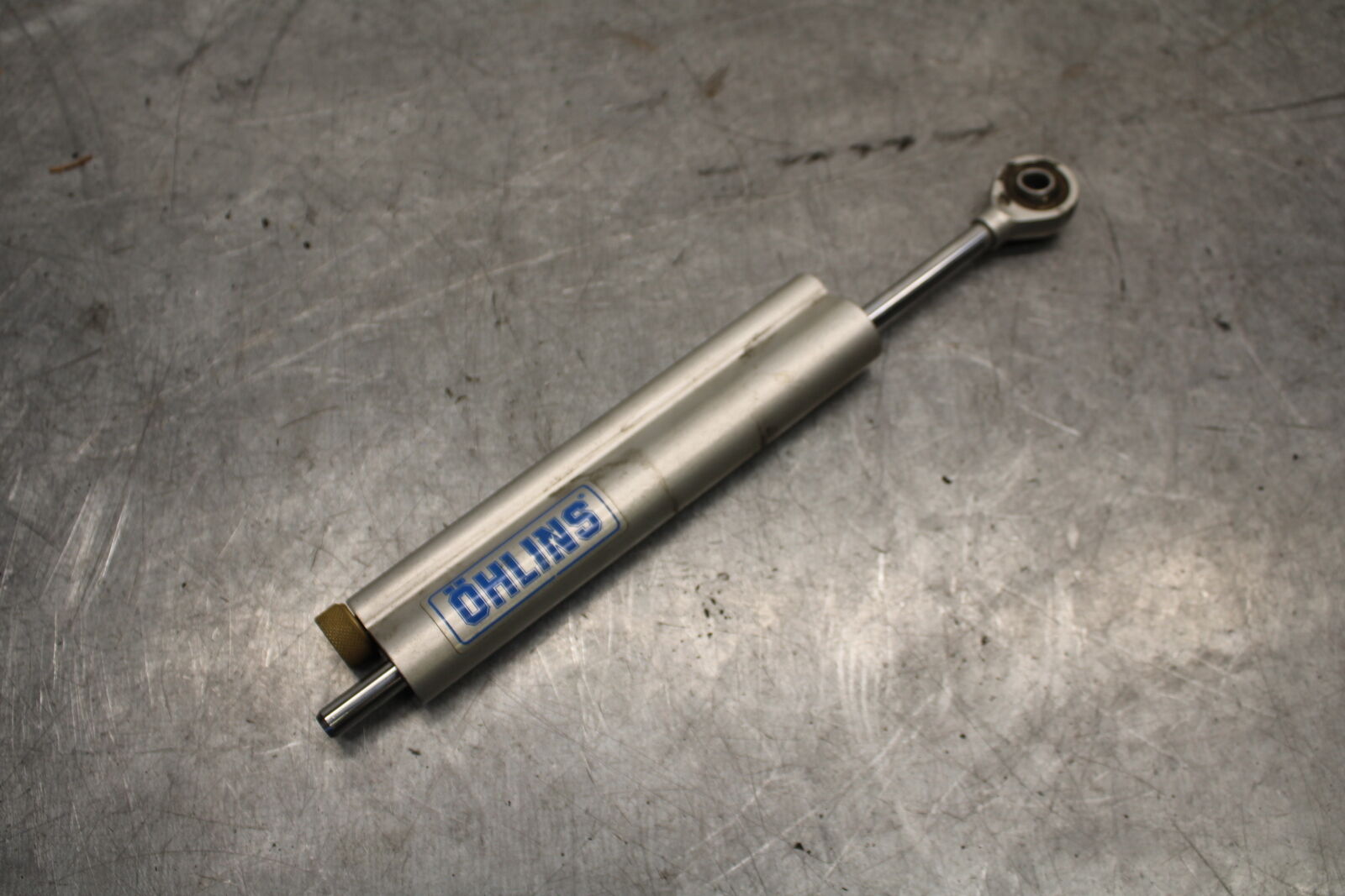 04-05 SUZUKI GSXR600 OHLINS STEERING DAMPER STABILIZER BB658