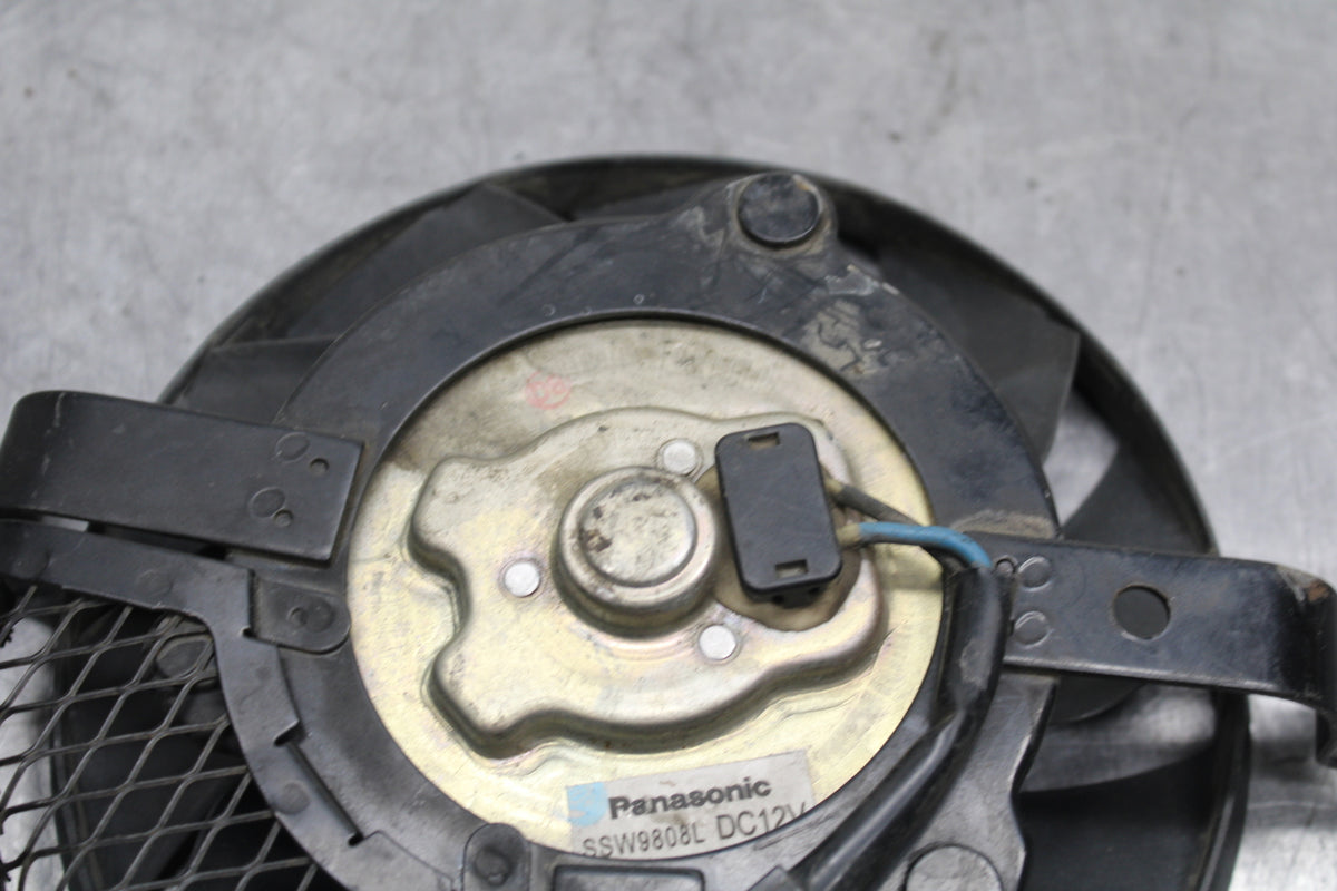 08-10 SUZUKI GSXR 600 ENGINE RADIATOR COOLING FAN BB116