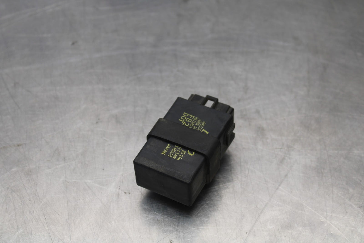 03 KAWASAKI VULCAN 1600 TURN SIGNAL BLINKER RELAY FLASHER SWITCH BB865