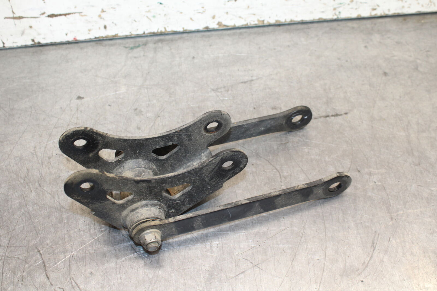 18-23 KAWASAKI NINJA 400 EX400 ABS REAR DOGBONE SHOCK LINKAGE LINK BB747