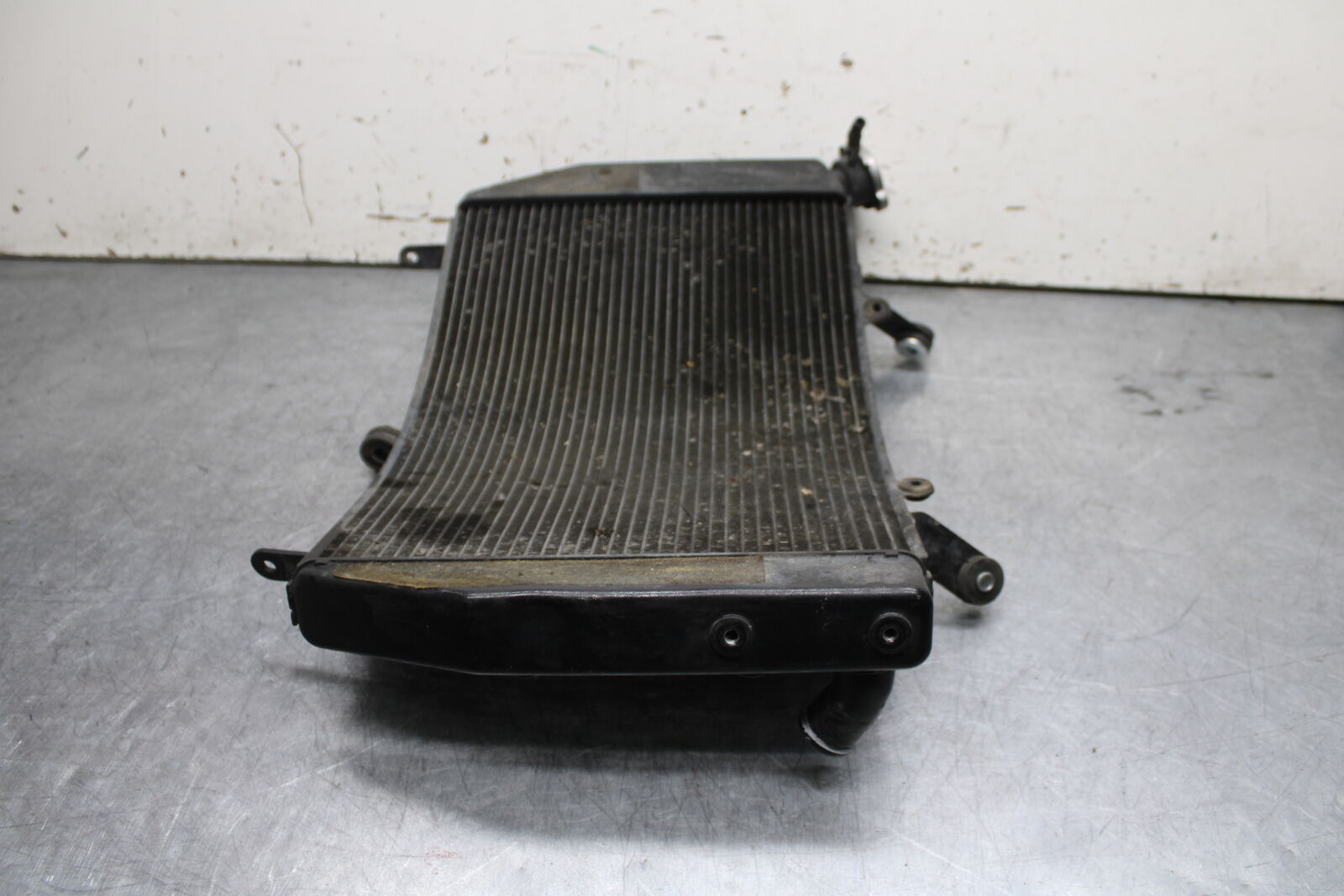 06 YAMAHA YZF R6 ENGINE RADIATOR MOTOR COOLER RADIATER 2C0-12461-00-00 BB716