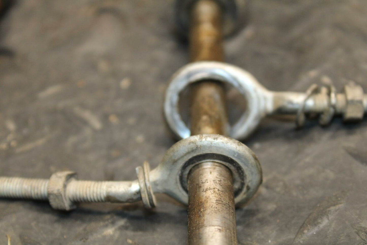 71 YAMAHA L5 FRONT REAR WHEEL RIM AXLE PIVOT BOLT SET BB230