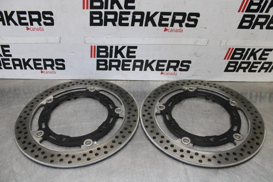 25 KAWASAKI Z900 FRONT LEFT RIGHT BRAKE ROTORS DISCS BB928