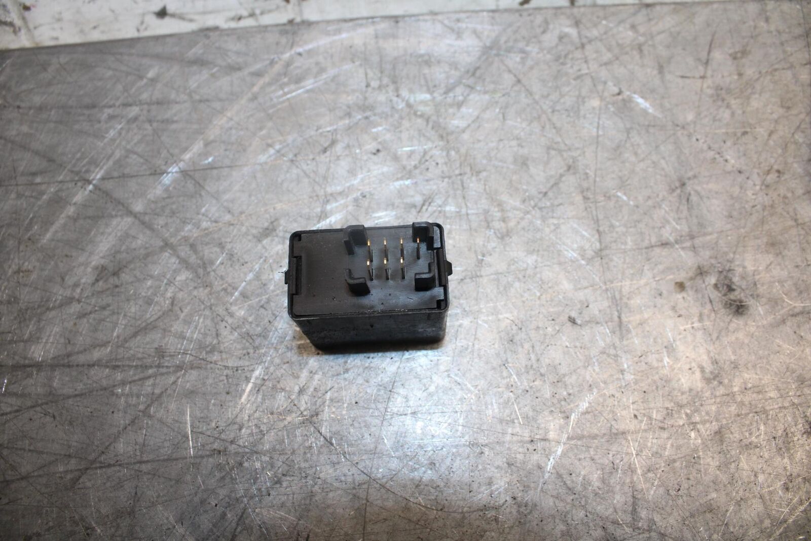 2007 Suzuki Boulevard M50B FUEL PUMP RELAY FLASHER SWITCH 38610-03F00 BB537