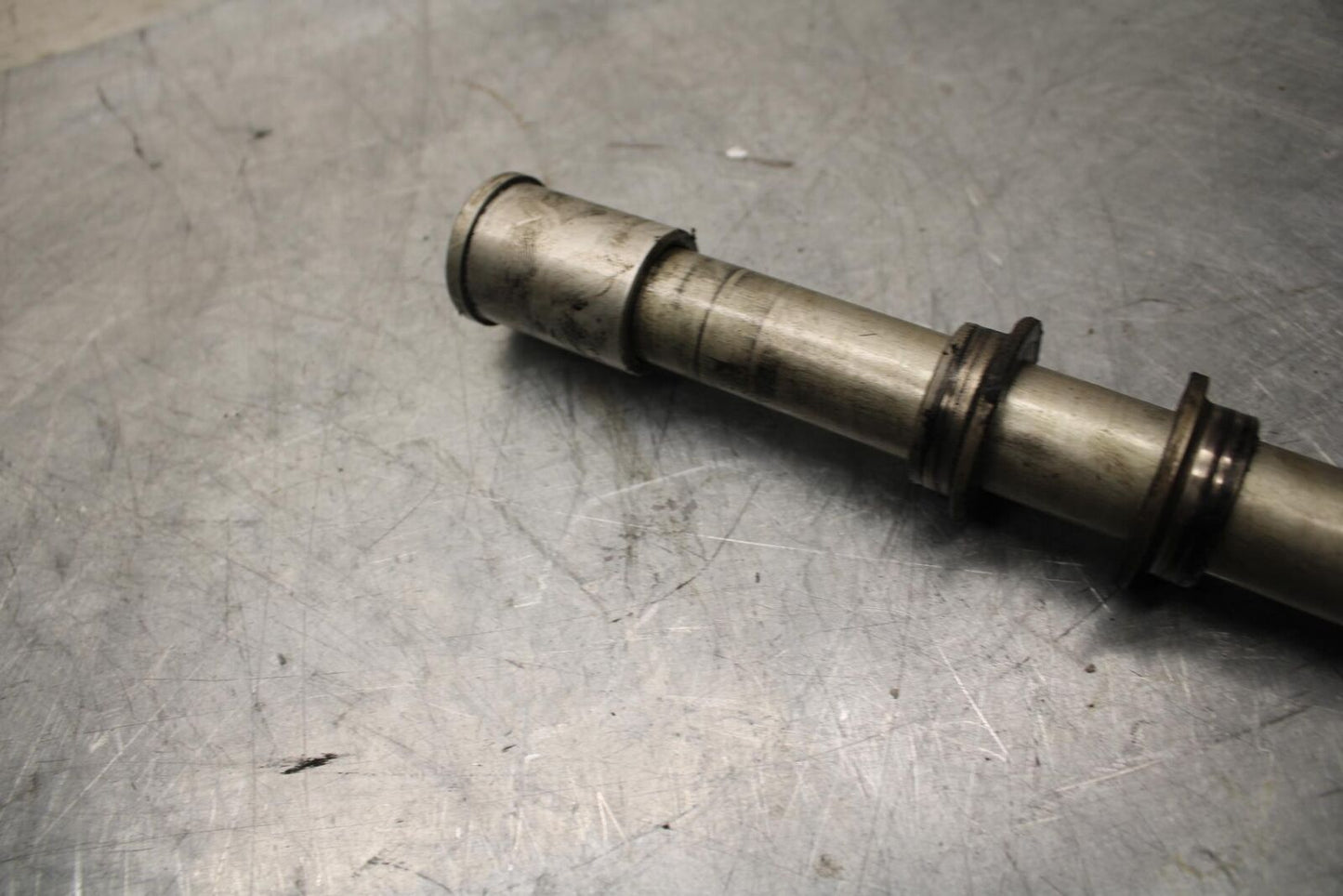 05-06 KAWASAKI NINJA ZX6R 636 FRONT WHEEL RIM AXLE PIVOT BOLT BB505