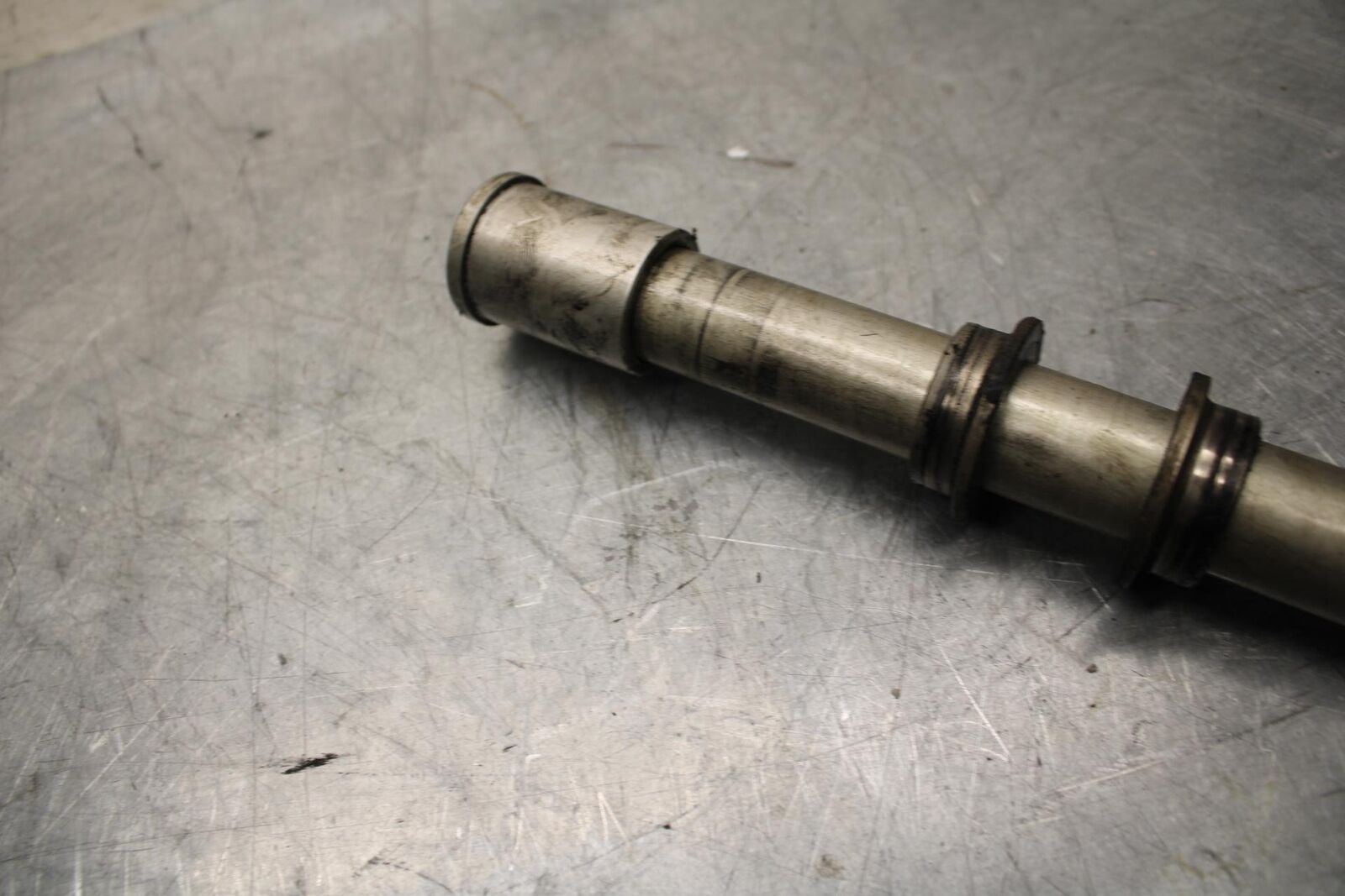 05-06 KAWASAKI NINJA ZX6R 636 FRONT WHEEL RIM AXLE PIVOT BOLT BB505