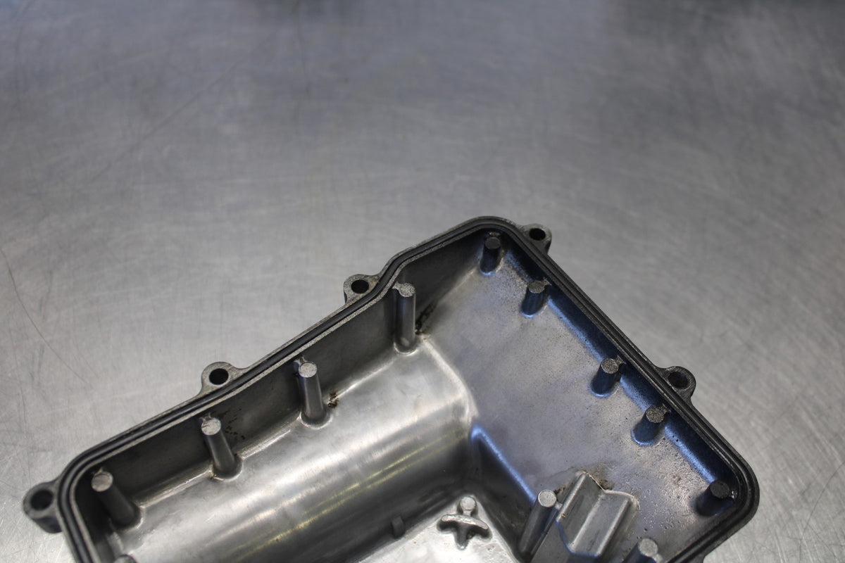 84 HONDA INTERCEPTOR 1000 VF1000F ENGINE MOTOR BOTTOM OIL PAN COVER BB878