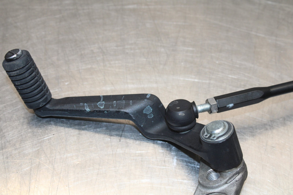 11-25 SUZUKI GSXR 600  SHIFTER LINKAGE SHIFT LINK PEDAL BB830