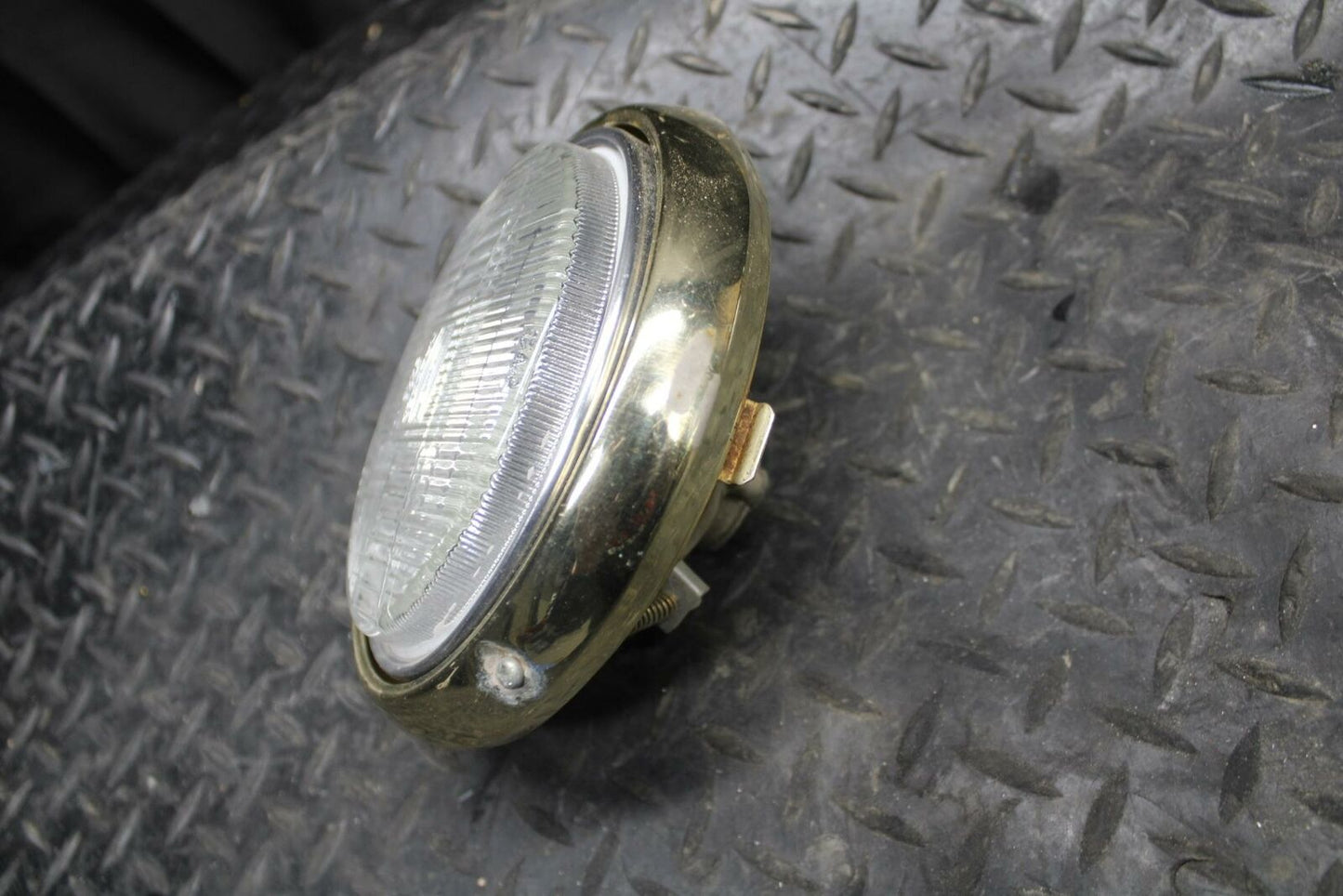 84-85 YAMAHA VIRAGO 1000 SINGLE HEADLIGHT HEAD LAMP LIGHT BB173