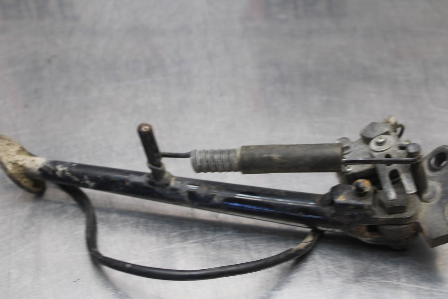 07-08 KAWASAKI NINJA ZX6R KICKSTAND SIDE KICK STAND 34024-0001-18R BB203