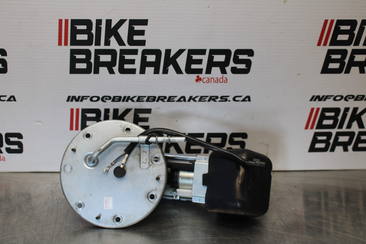 12 HONDA CB1000R FUEL PUMP GAS PETROL SENDER UNIT BB200