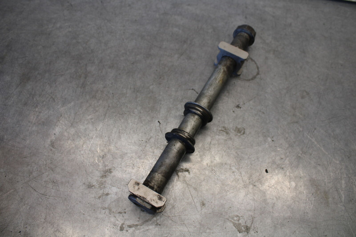 07-12 HONDA CBR600RR REAR AXLE BACK WHEEL RIM PIVOT BOLT AXEL BB672