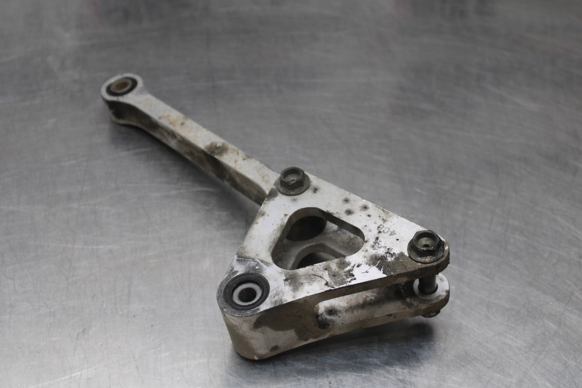 07 YAMAHA YZF R1 REAR DOGBONE SHOCK LINKAGE LINK BB826