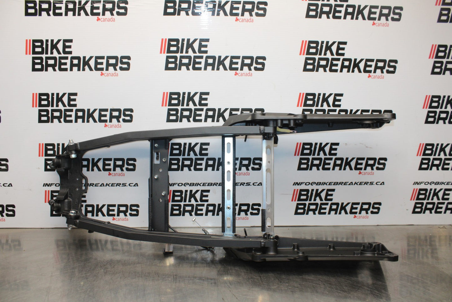 23-24 KAWASAKI NINJA ZX14R NEW! REAR SUBFRAME BACK SUB FRAME BB764