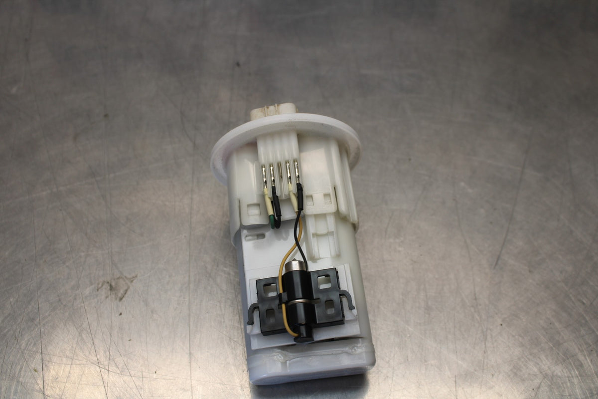15-17 YAMAHA YZF R1 FUEL PUMP GAS PETROL SENDER UNIT BB190