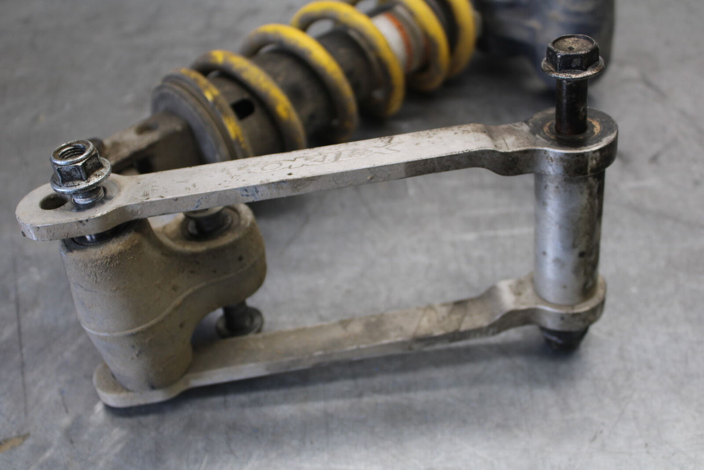 06-07 SUZUKI GSXR 600 REAR BACK SHOCK ABSORBER SUSPENSION BB694