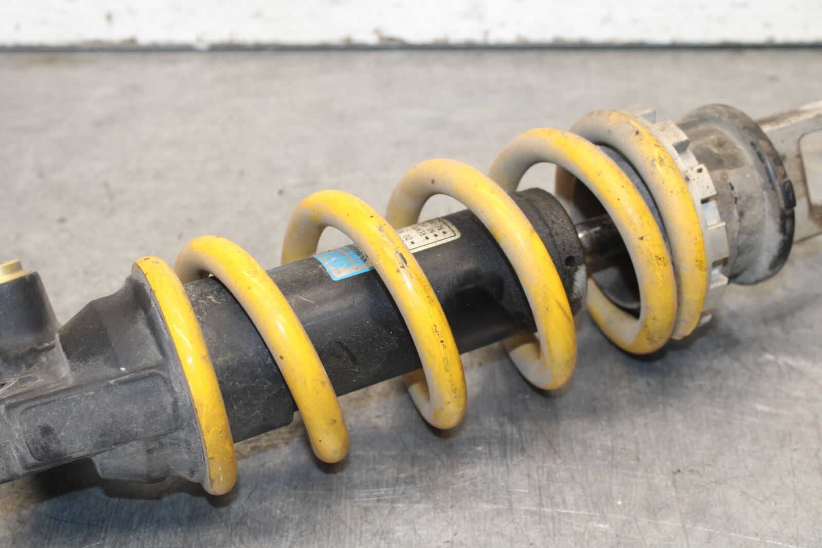 05-06 HONDA CBR600RR REAR BACK SHOCK ABSORBER SUSPENSION 52400-MEE-A01  BB689