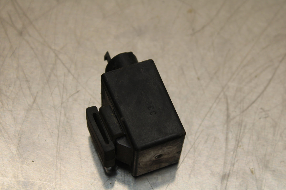 03-05 HONDA SHADOW CLASSIC 750 TURN SIGNAL BLINKER RELAY FLASHER SWITCH BB139