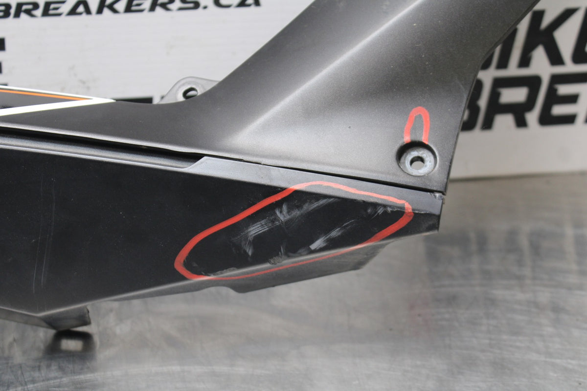 13-16 KTM 390 DUKE RIGHT REAR BACK TAIL FAIRING COWL SHROUD BB815