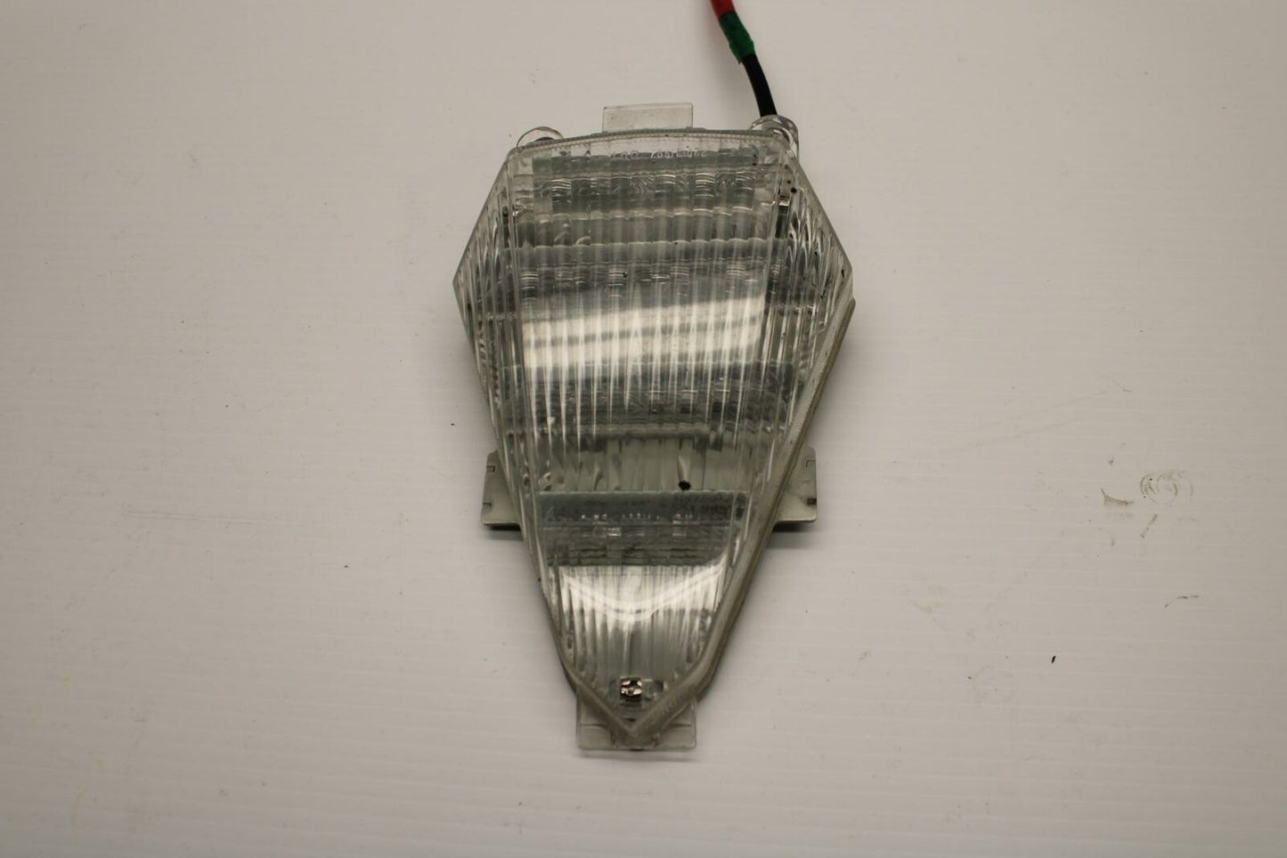 08-16 YAMAHA YZF R6 REAR TAIL TAILLIGHT BACK BRAKE LIGHT 13S-84710-10-00 BB247