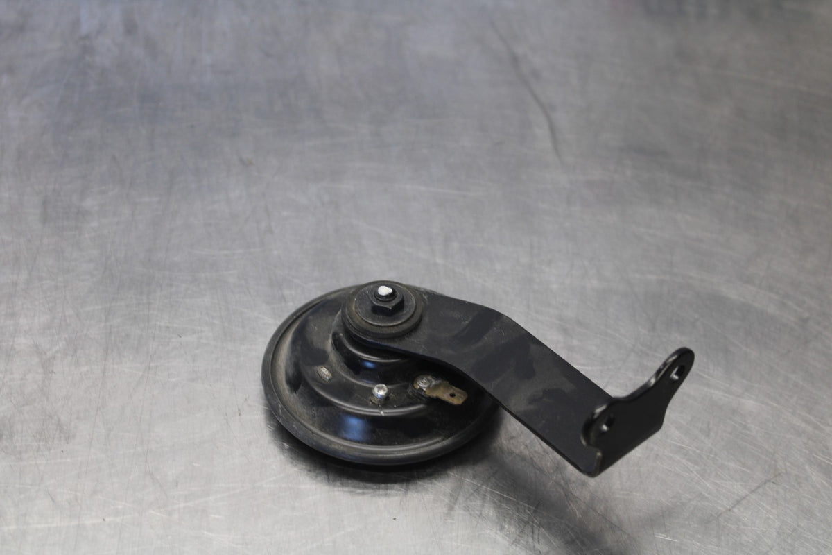 18 SUZUKI GSXR750 HORN SIGNAL BB891