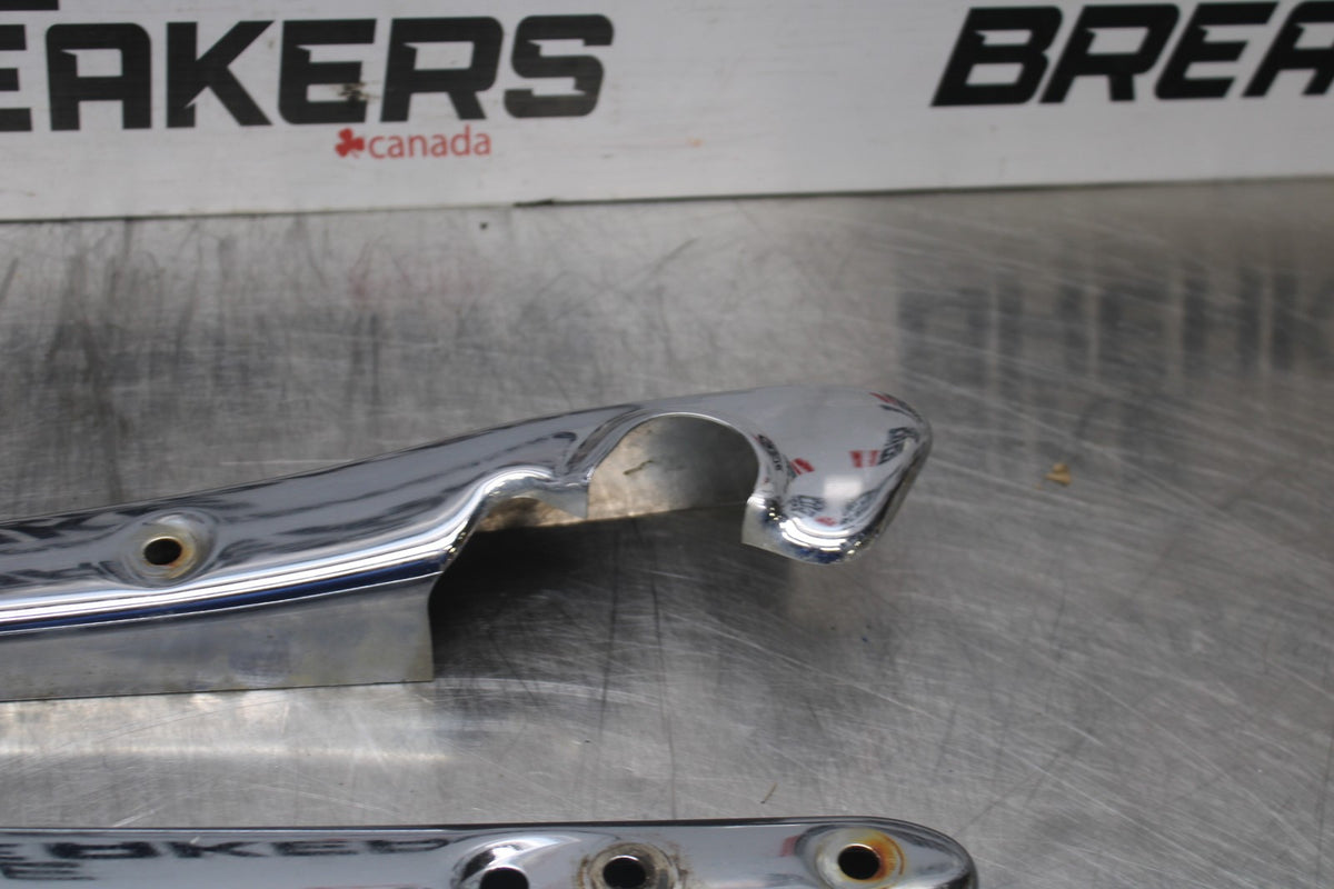 08 HARLEY-DAVIDSON SPORTSTER 1200 REAR STRUT FRAME COVER  BB794
