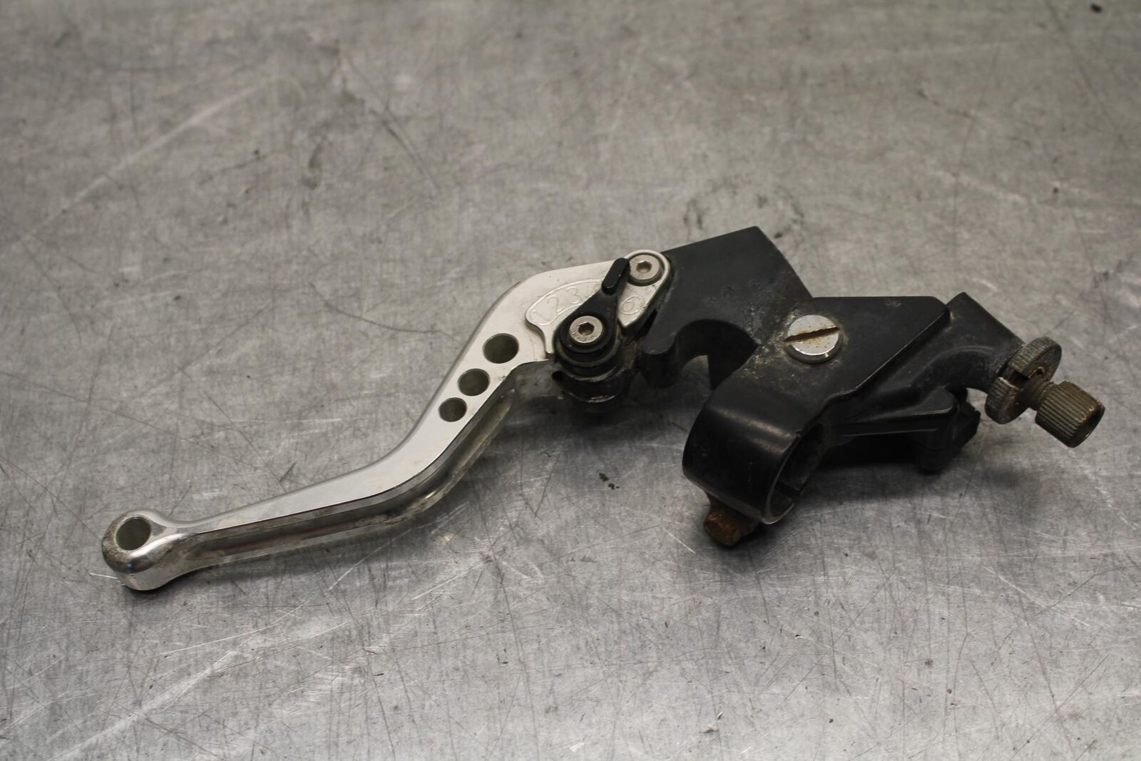03-04 HONDA CBR600RR CLUTCH PERCH MOUNT WITH LEVER  BB637