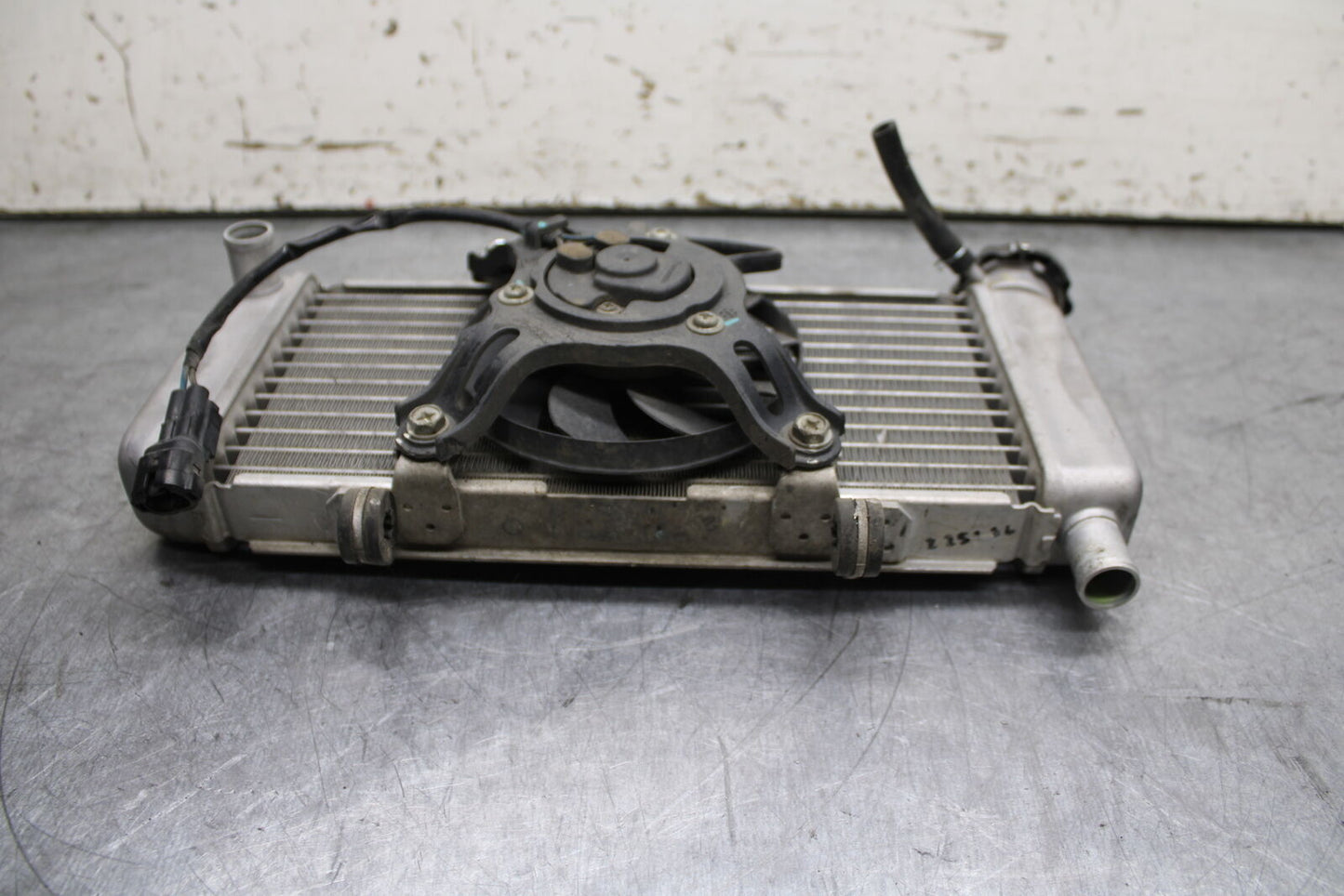 15-16 HONDA CB300F ENGINE RADIATOR MOTOR COOLER COOLING RADIATER BB740
