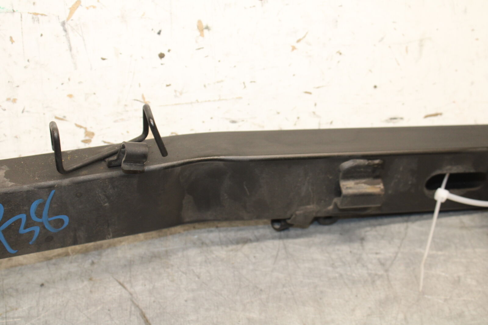 19-22 KAWASAKI Z400 REAR SWINGARM BACK SUSPENSION SWING ARM BB738