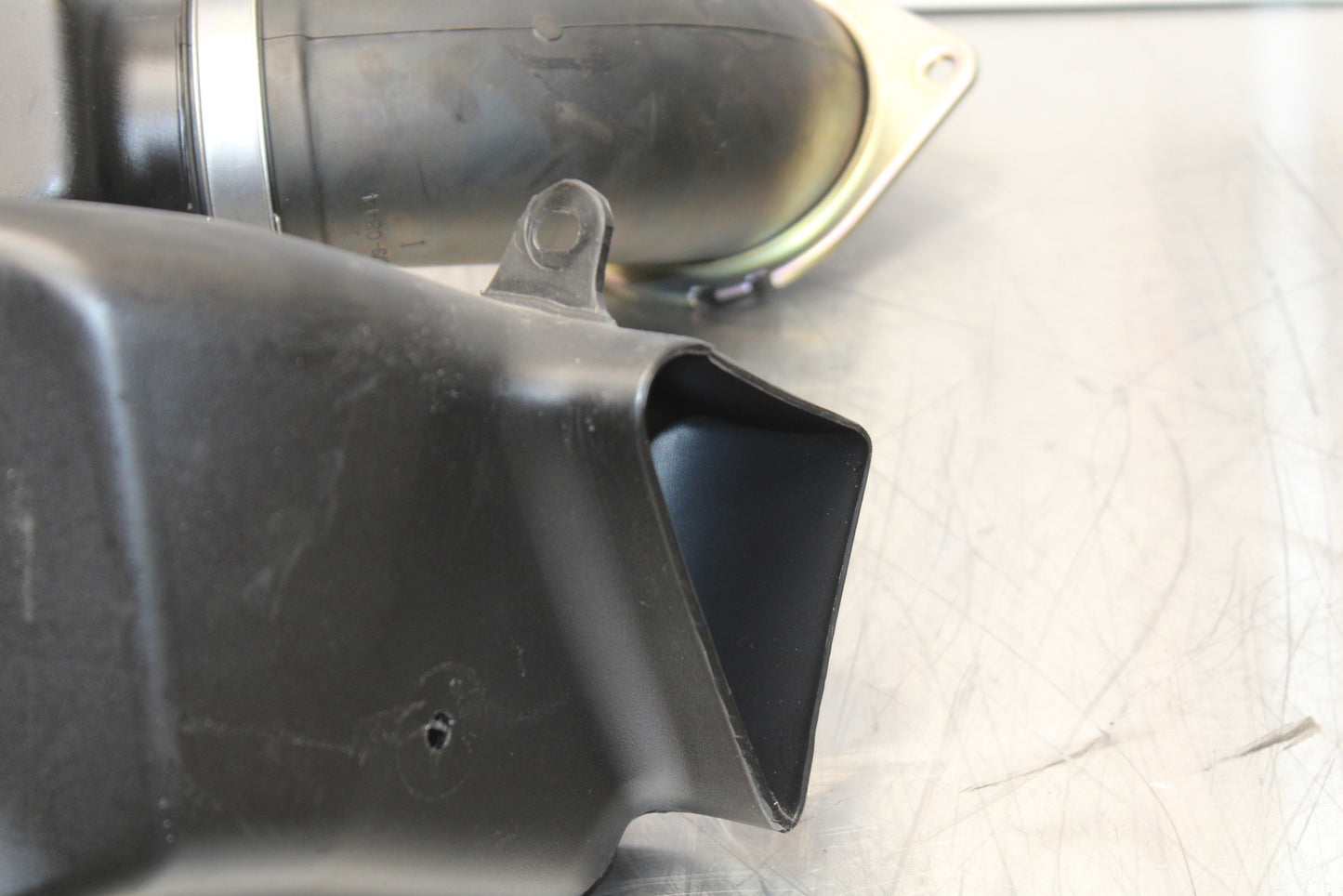 23-24 KAWASAKI NINJA ZX14R NEW!! RIGHT LEFT AIR INTAKE DUCTS BB153