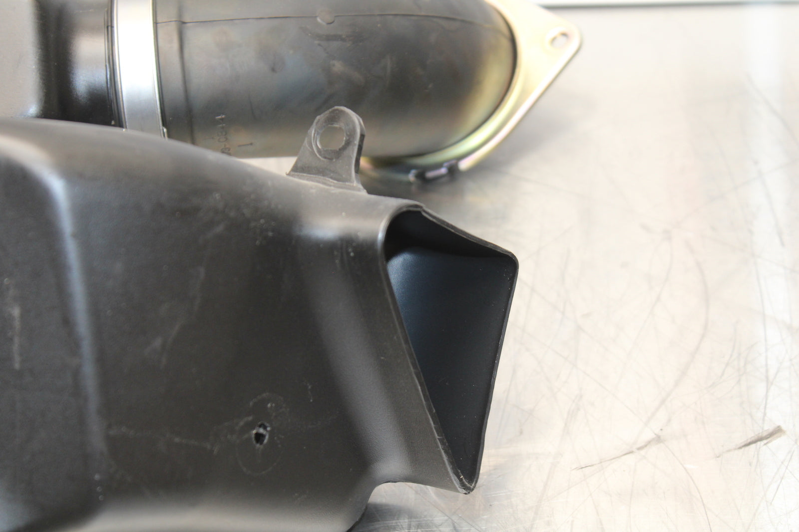 23-24 KAWASAKI NINJA ZX14R NEW!! RIGHT LEFT AIR INTAKE DUCTS BB153